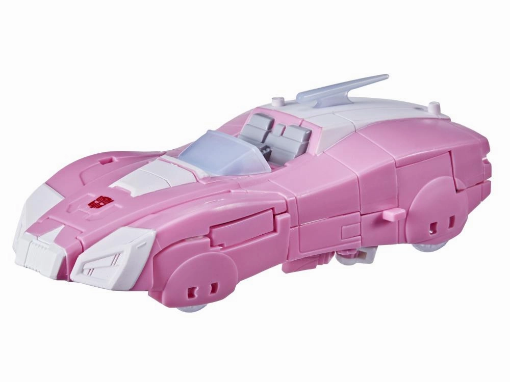 Transformers Generations War For Cybertron: Kingdom Deluxe Arcee Action Figure WFC-K17