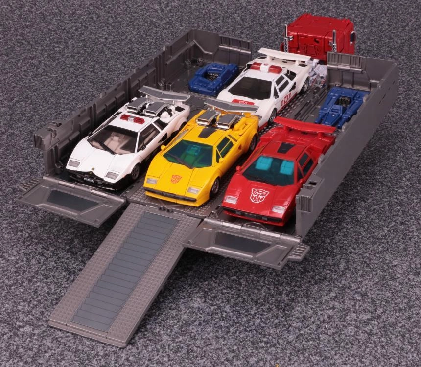Transformers Masterpiece MP-44 Optimus Prime / Convoy Version 3