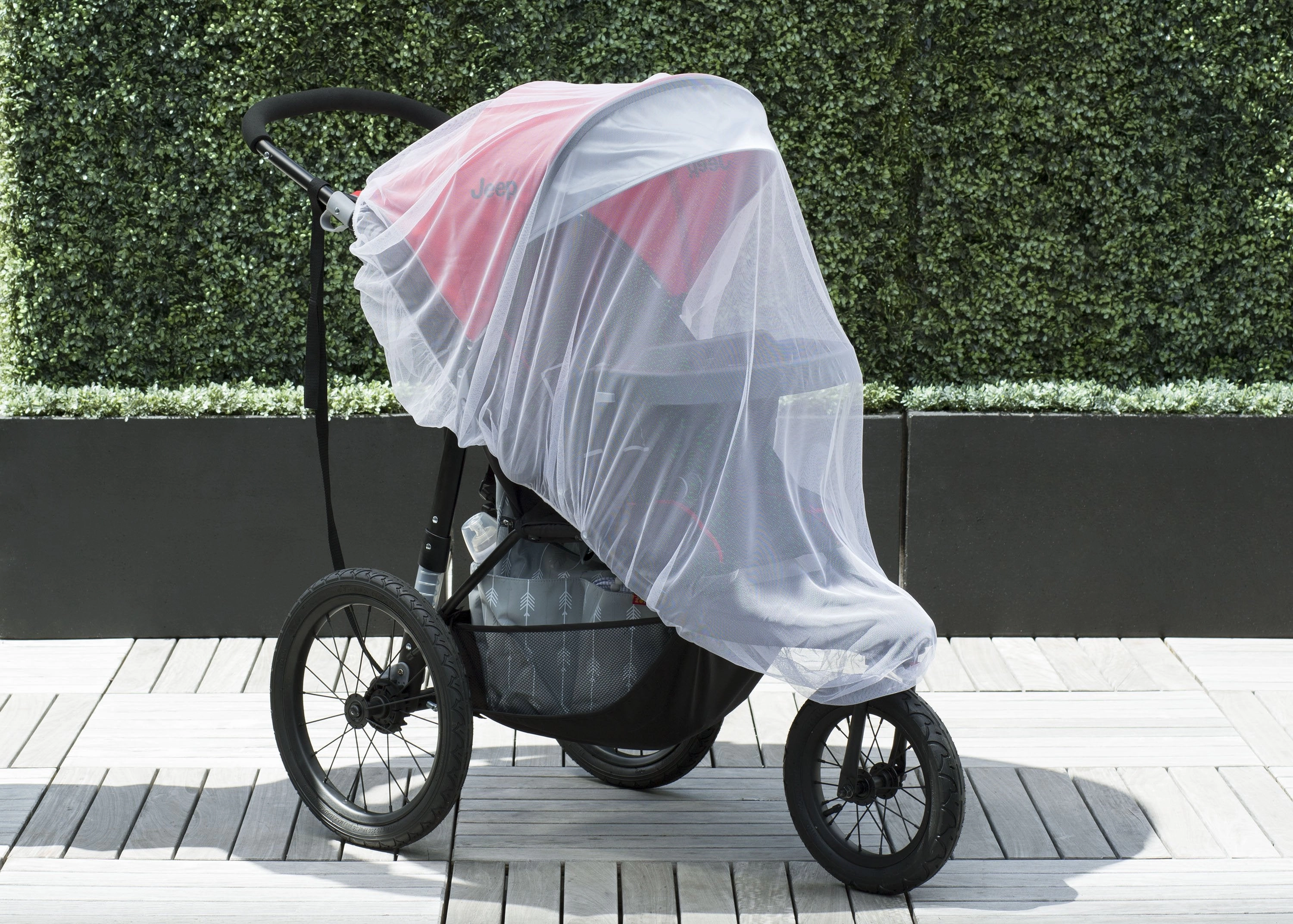 Universal Mosquito Net for Strollers, Joggers, Play Yards & Pack n Plays